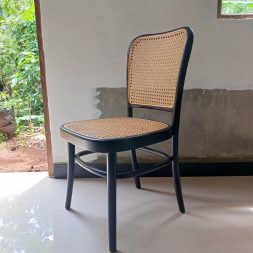Kursi Kevin Black kayu jati dudukan rotan kursi cafe kualitas eksport
