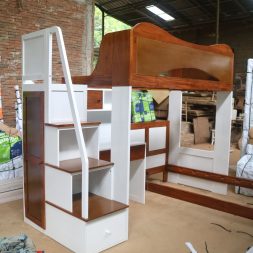 LOGY Bunk Bed, Tempat tidur tingkat custom knockdown